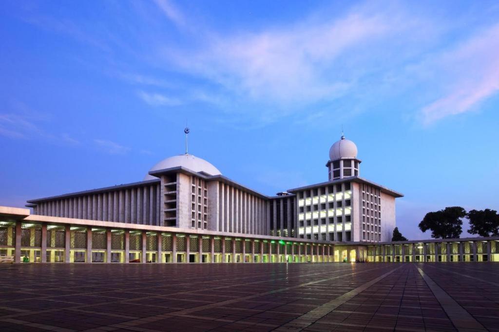 Classic Hotel Jakarta Exteriör bild